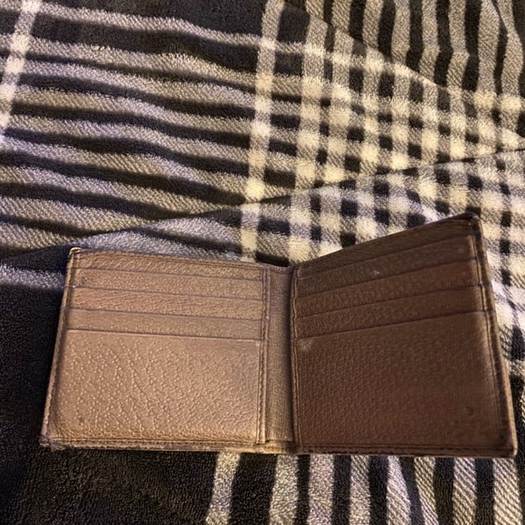 Gucci wallet - Picture 3 of 3